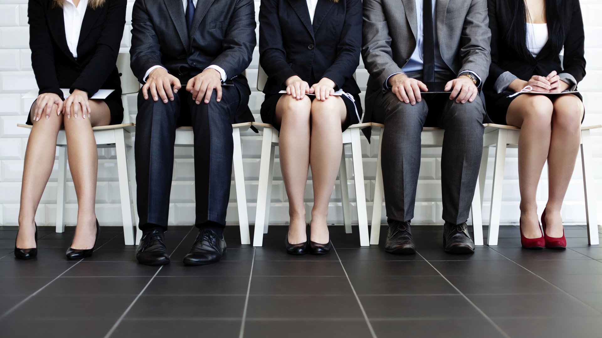 Top 6 PR Recruiters: Best Headhunters for a Public Relations Career