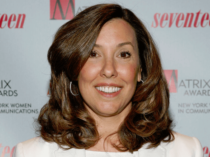 Superstar Leslee Dart & Donald Trump As A Fake Publicist