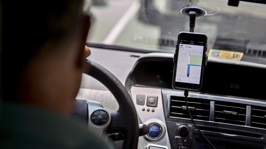 Man Sues Uber for Accident that left Him Paralyzed